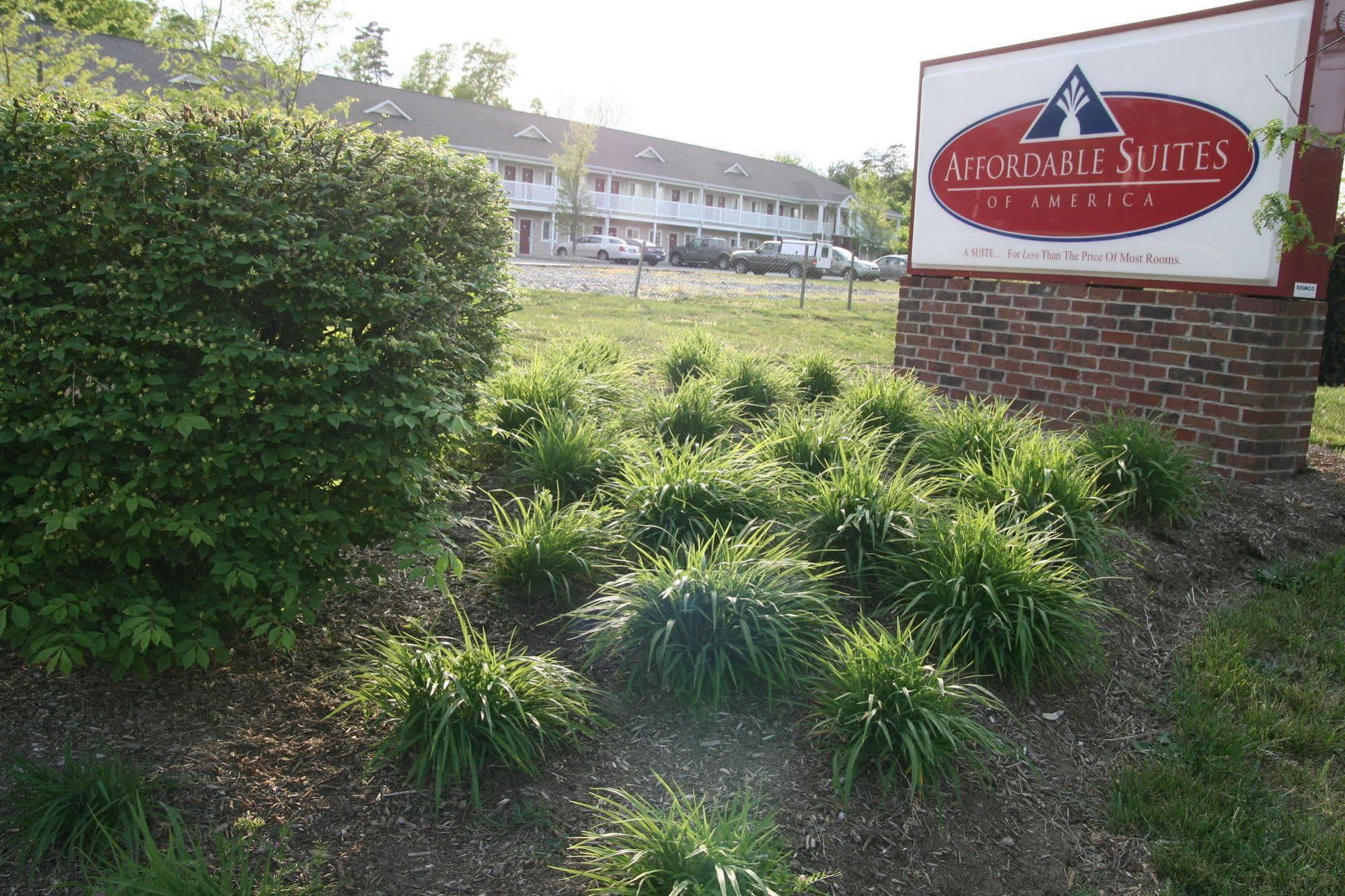 Affordable Suites Of America Fredericksburg Exterior photo